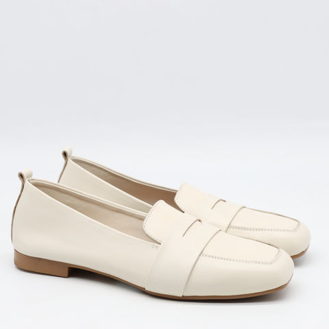 MOCASSINS PLATES EN CUIR