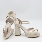 SANDALES EN CUIR À TALONS HAUTES ET BRIDES À CHEVILLE