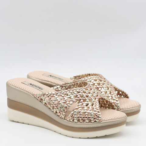 SANDALES COMPENSÉES EN CUIR TRESSÉS