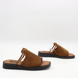 MULES PLATES EN DAIM CUIR
