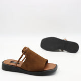 MULES PLATES EN DAIM CUIR