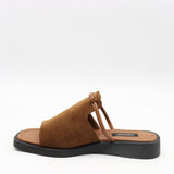 MULES PLATES EN DAIM CUIR