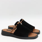 MULES PLATES EN DAIM CUIR