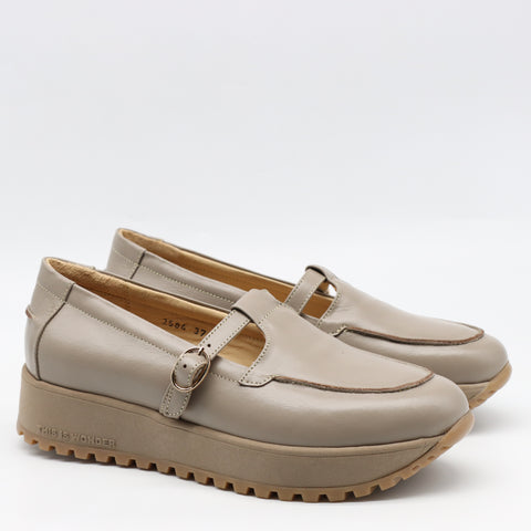 CHAUSSURES À PLATEFORME ET BRIDE