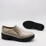 CHAUSSURES À ÉLASTIQUE EN CUIR VERNIS