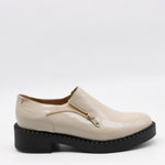 CHAUSSURES À ÉLASTIQUE EN CUIR VERNIS