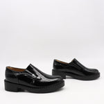 CHAUSSURES À ÉLASTIQUE EN CUIR VERNIS