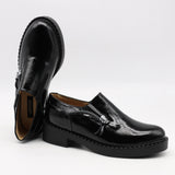CHAUSSURES À ÉLASTIQUE EN CUIR VERNIS