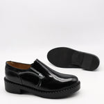 CHAUSSURES À ÉLASTIQUE EN CUIR VERNIS