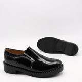 CHAUSSURES À ÉLASTIQUE EN CUIR VERNIS