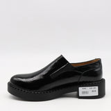 CHAUSSURES À ÉLASTIQUE EN CUIR VERNIS