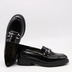 CHAUSSURES EN CUIR VERNIS