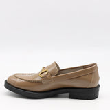 MOCASSINS EN CUIR ET MORS DORÉ