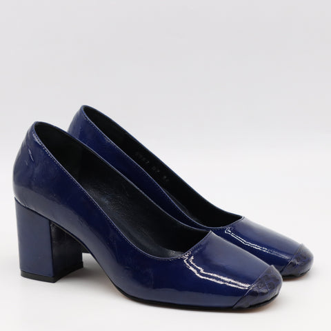ESCARPINS EN CUIR VERNIS ET BOUT CARRÉ