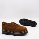 DERBIES EN DAIM CUIR ET SEMELLE CRANTÉE