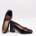 ESCARPINS EN CUIR VERNIS FROISSÉE