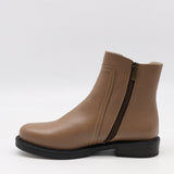 BOTTINES EN CUIR