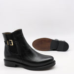 BOTTINES EN CUIR