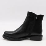 BOTTINES EN CUIR