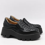 CHAUSSURES EN CUIR À SEMELLE CRANTÉE