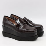 MOCASSINS COMPENSÉES EN CUIR VERNIS