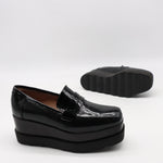 MOCASSINS COMPENSÉES EN CUIR VERNIS