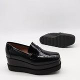 MOCASSINS COMPENSÉES EN CUIR VERNIS