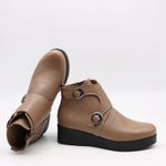 BOTTINES COMPENSÉES À DEUX BOUCLES EN CUIR