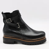 BOTTINES EN CUIR À SEMELLES CRANTÉE