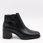 BOTTINES EN CUIR À TALONS CARRÉE