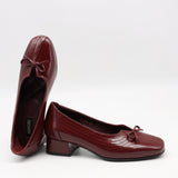 ESCARPINS MI-TALONS EN CUIR VERNIS