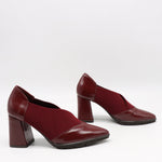 ESCARPINS À TALONS EN CUIR ET ÉLASTIQUE