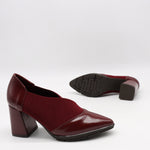 ESCARPINS À TALONS EN CUIR ET ÉLASTIQUE