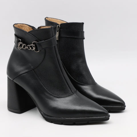BOTTINES À TALONS ET BOUT POINTU EN CUIR