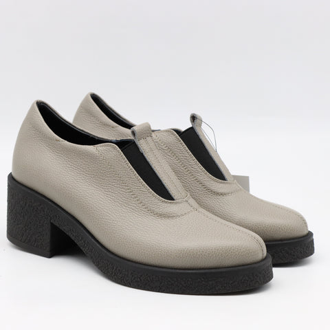 CHAUSSURES EN CUIR