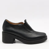CHAUSSURES EN CUIR