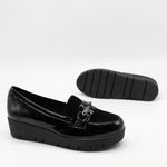 CHAUSSURES COMPENSÉES EN CUIR VERNIS