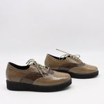 CHAUSSURES À LACETS EN CUIR VERNIS FROISSÉE