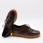 CHAUSSURES À LACETS EN CUIR VERNIS FROISSÉE