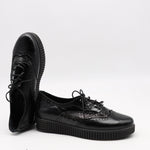 CHAUSSURES À LACETS EN CUIR VERNIS FROISSÉE