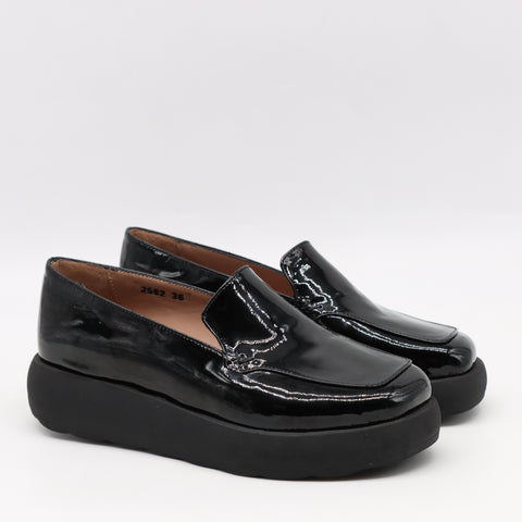 CHAUSSURES À PLATEFORMES EN CUIR VERNIS FROISSÉE