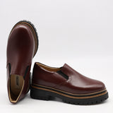 CHAUSSURES EN CUIR À SEMELLE CRANTÉE