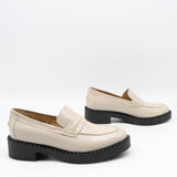 CHAUSSURES EN CUIR VERNIS