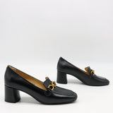 ESCARPINS EN CUIR À BOUT CARRÉ ET MORS DORÉ