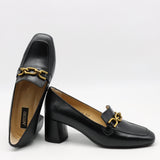 ESCARPINS EN CUIR À BOUT CARRÉ ET MORS DORÉ