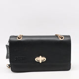 SAC À MAIN EN CUIR ET CHAÎNE DORÉ