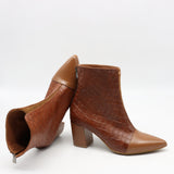 BOTTINES À TALONS ET BOUT POINTU EN CUIR