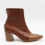 BOTTINES À TALONS ET BOUT POINTU EN CUIR