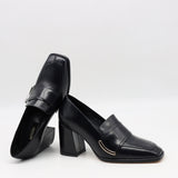 ESCARPINS EN CUIR À BOUT CARRÉ