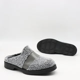 SABOT EN CUIR & MOUMOUTE